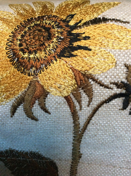 Sunflower table runner close-up